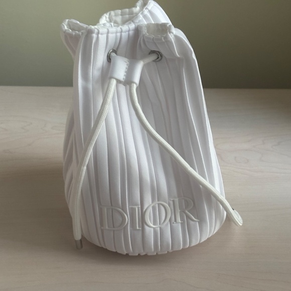 New Dior 5 Piece Cosmetic Case Bundle Set - Picture 3 of 4